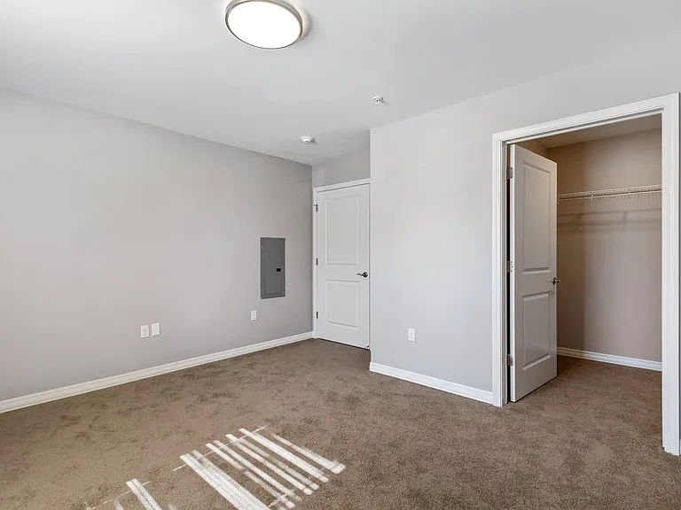 Barley Square Apartments — Photo 3