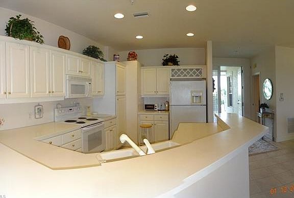 5th image of 9101 Southmont Cv APT 302
