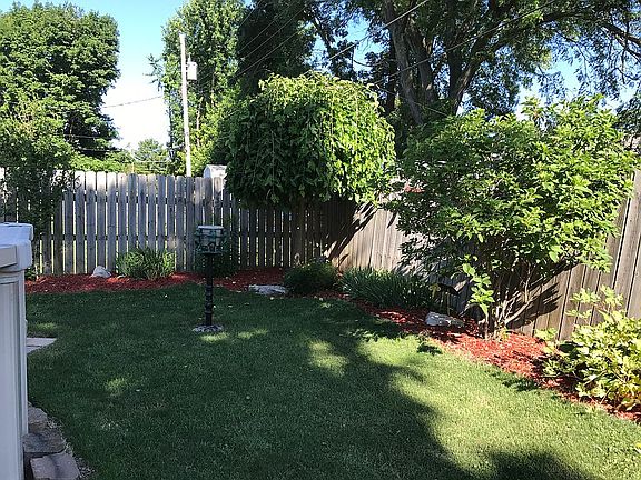 Gorgeous landscaping