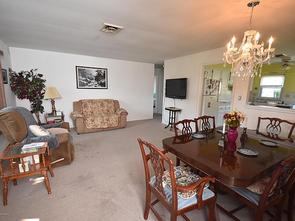 5th image of 1103-C Argyll Cir