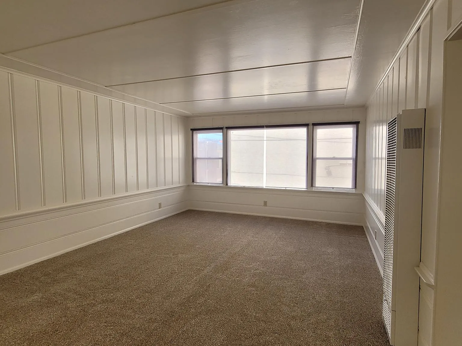 2 bed, $3,400 — Photo 3