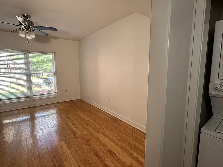 515 E Capitol Ave #104 — Photo 13