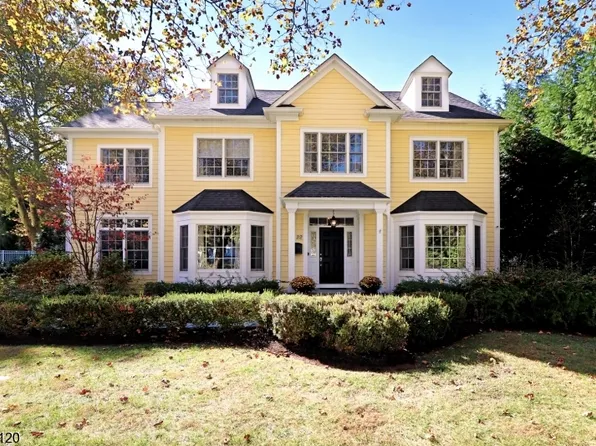 22 Roosevelt Blvd, Florham Park Boro, NJ 07932
