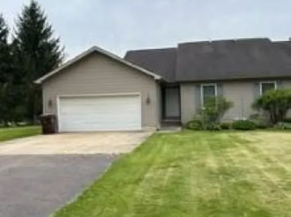 119 Caruss Dr, Dimondale, MI 48821