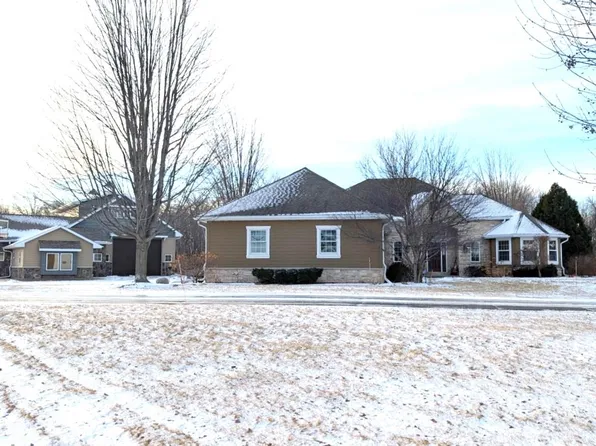 N8192 Stommel Rd, Sherwood, WI 54169