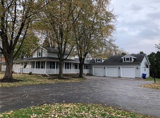 2871 Lyell Rd, Gates, NY 14606