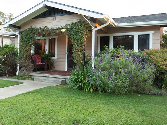 2nd image of 12418 Rose Dr