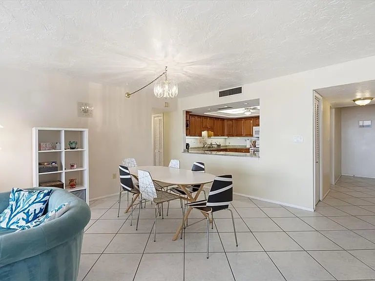 17920 Gulf Blvd #1401 — Photo 11