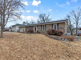 2034 Woodland Hills Dr, Cape Girardeau, MO 63701
