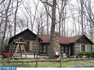 5 Pine Rd, Mount Laurel, NJ 08054