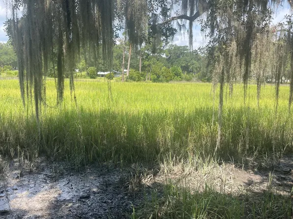 11 Cherry Laurel Dr NE, Townsend, GA 31331