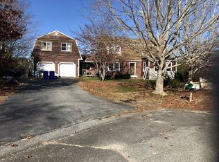 25 Long Boat Rd, Bourne, MA 02532