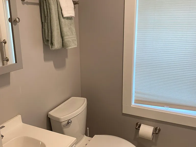 176 Forest St — Photo 8