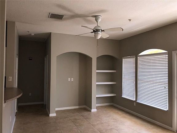 3rd image of 5020 Fairways Cir APT J208
