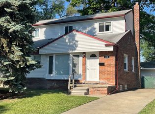 376 Longfellow St, Inkster, MI 48141