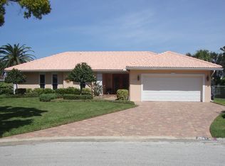 2091 Massachusetts Ave NE, Saint Petersburg, FL 33703