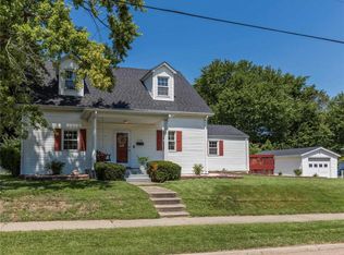 218 E Market St, Troy, IL 62294