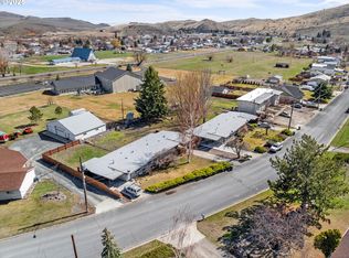 780 Foothill Dr, Baker City, OR 97814