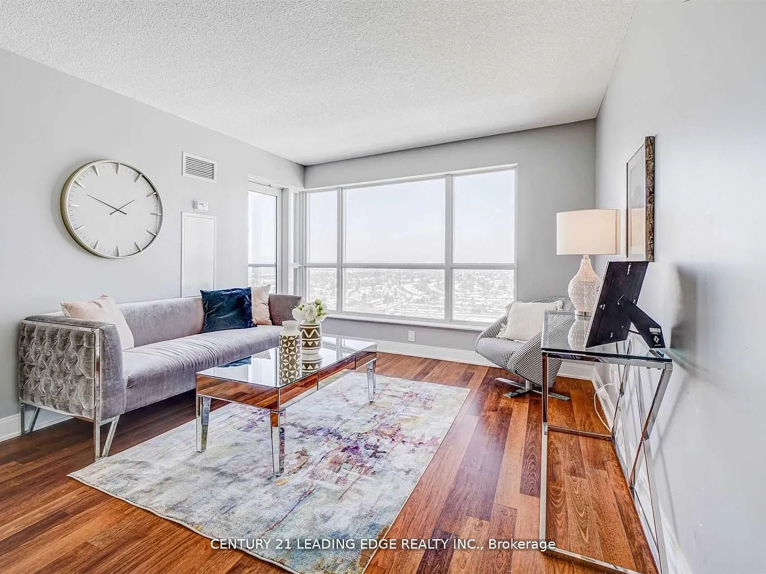 1 bed, $2,500 — Photo 4