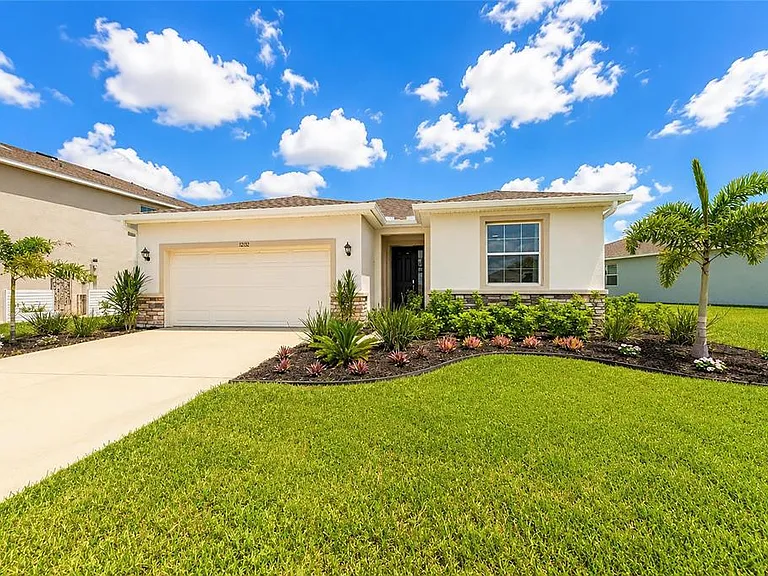 12432 Dora Trl — Photo 1