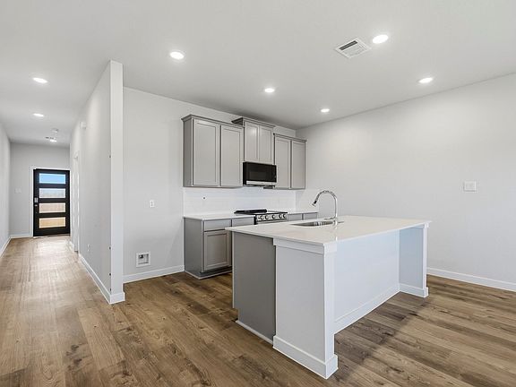5th image of 4414 Albritton Ave