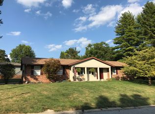 2002 Lemontree Ln, Collinsville, IL