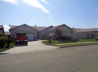 1623 Eagle St, Lemoore, CA 93245