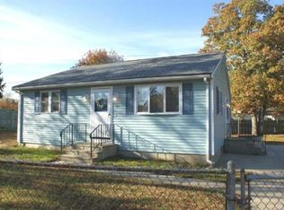 197 Rhode Island Rd, Taunton, MA 02780