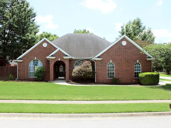 6615 W Pagosa Pl, Fayetteville, AR 72704