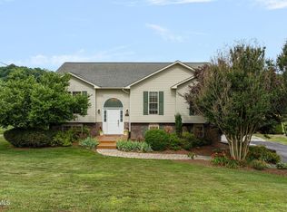 116 Alfalfa Ln, Jonesborough, TN 37659