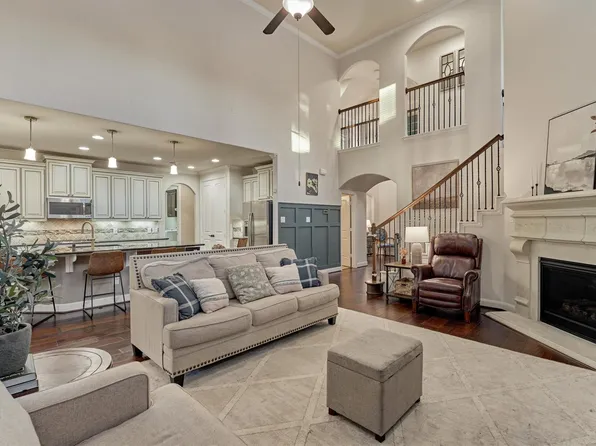 319 Kinderwood Trl, Montgomery, TX 77316