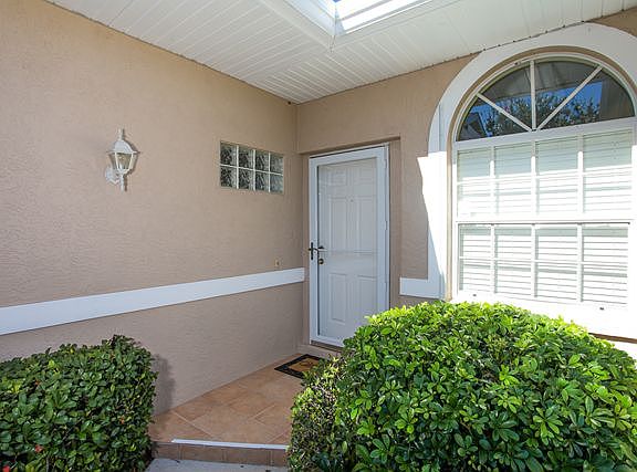 3rd image of 5192 Mahogany Run Ave