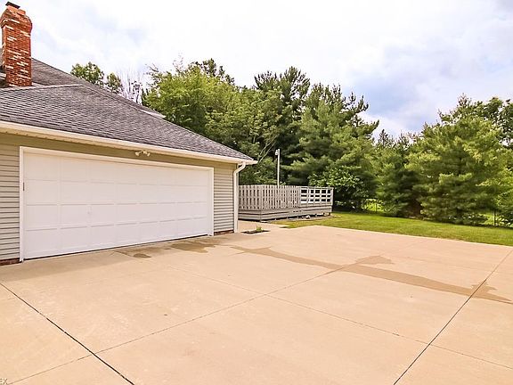 3rd image of 3643 Boxelder Dr