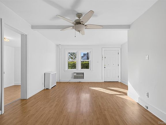 5th image of 54 McKinley Avenue