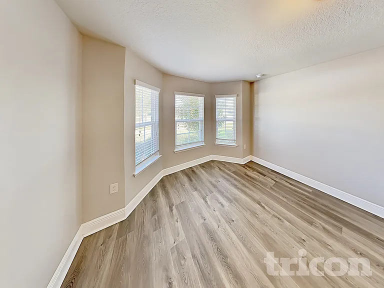 10853 Kirkwall Port Dr — Photo 12