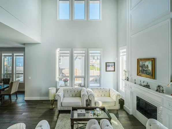 2112 166th St, Surrey, BC V3Z 9X9