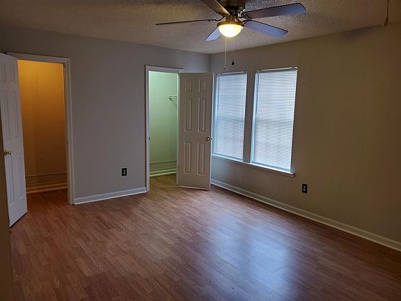 5th image of 3709 Deer Forest Dr