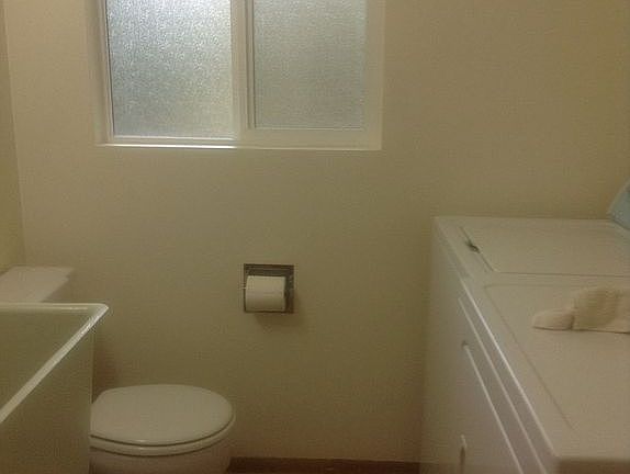 2nd image of 12225 SE 60th Pl