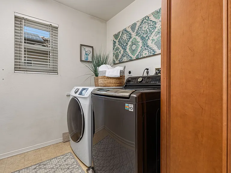 11785 Westview Pkwy — Photo 41