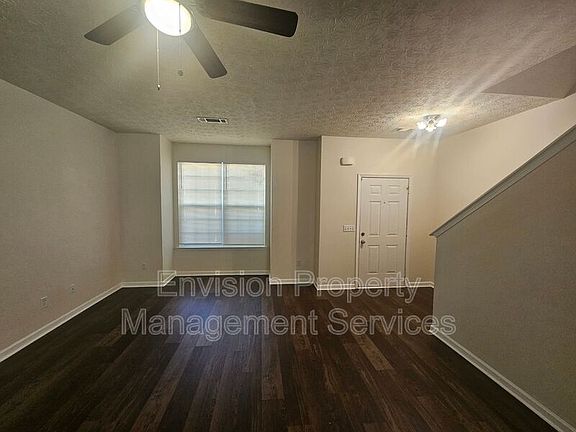 2nd image of 1781 Fielding Way