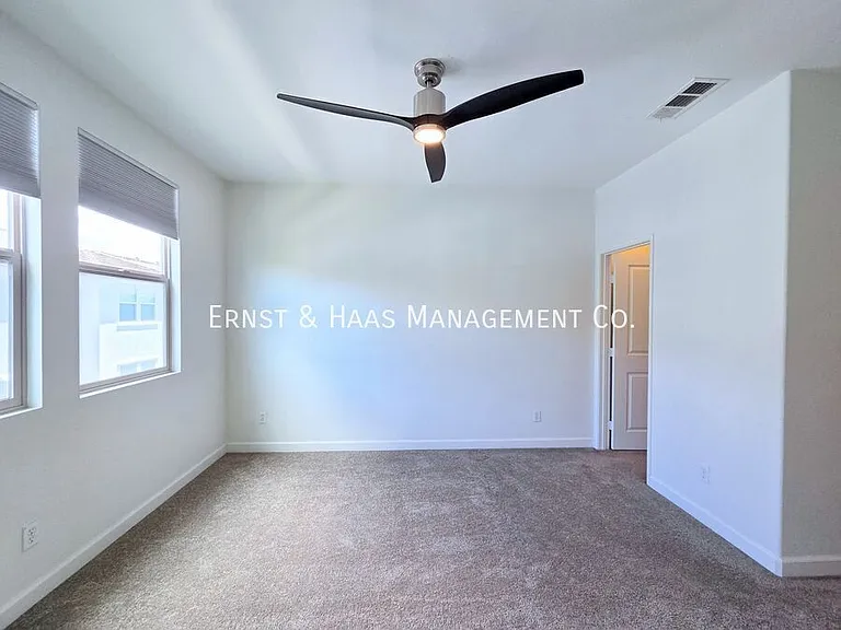 3003 N Pacific Coast Hwy — Photo 30