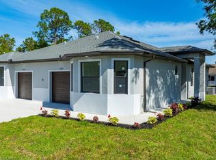 5208 28th St SW, Lehigh Acres, FL 33973