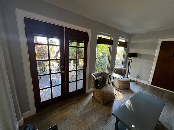 3rd image of 3450 Effie St
