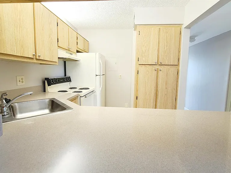 1015 Green Pine Blvd #B3 — Photo 10