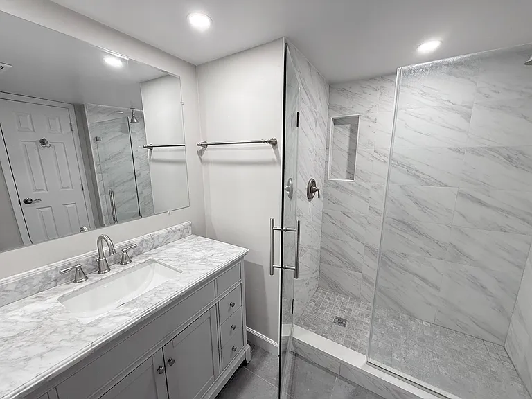 1200 Braddock Pl #409 — Photo 17