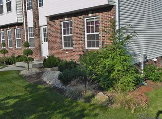 128 Nottingham Dr, Pittsburgh, PA 15205