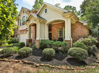 2 Honor Oaks Ct, The Woodlands, TX 77382