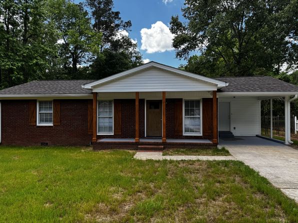186 Pinewood Dr
