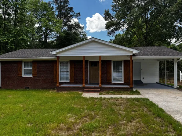 186 Pinewood Dr, Gray, GA 31032