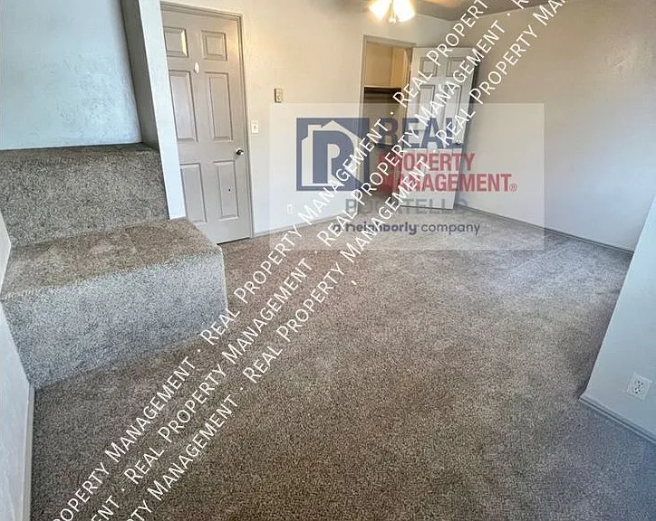 1247 Holman Ave — Photo 14